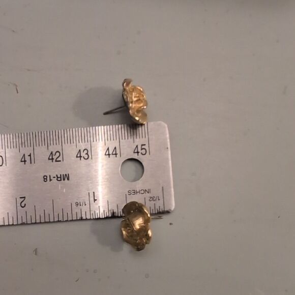 Susan Shaw Gold Rose Pierced Earrings From The Garden Collection - Picture 5 of 9